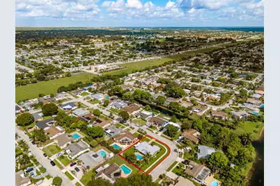 6912 NW 5th Place, Margate, FL 33063 - Photo 34