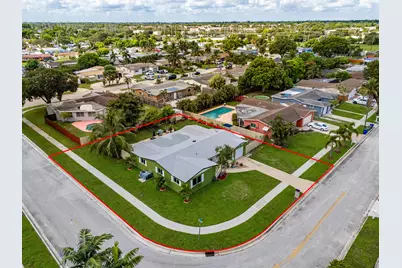 6912 NW 5th Place, Margate, FL 33063 - Photo 14