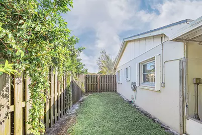1750 16th Avenue N, Lake Worth, FL 33460 - Photo 28