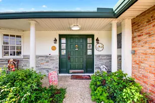 7866 St Andrews Rd, Lake Worth, FL 33467 - Photo 2