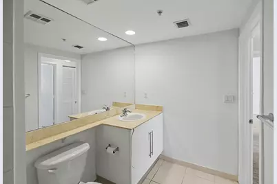 335 S Biscayne Boulevard #1002, Miami, FL 33131 - Photo 18