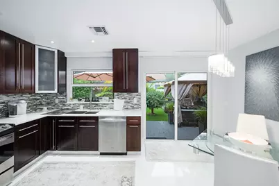2081 NW 52nd Street, Boca Raton, FL 33496 - Photo 14