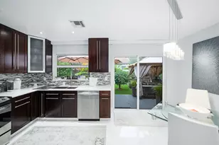 2081 NW 52nd St, Boca Raton, FL 33496 - Photo 14