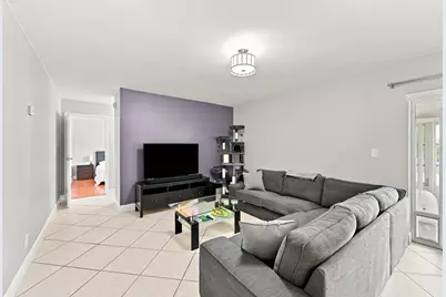 380 E Laurel Drive #5D, Margate, FL 33063 - Photo 12