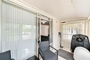 380 E Laurel Dr, Margate, FL 33063 - Photo 32