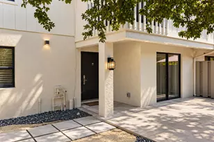 264 Deer Creek Wildwood Ln E, Deerfield Beach, FL 33442 - Photo 2