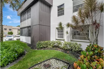 972 Normandy U, Delray Beach, FL 33484 - Photo 28