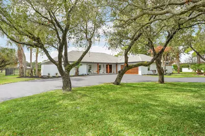 4042 SW Bimini Circle N, Palm City, FL 34990 - Photo 1