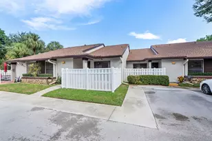 3356 Carambola Cir S, Coconut Creek, FL 33066 - Photo 2