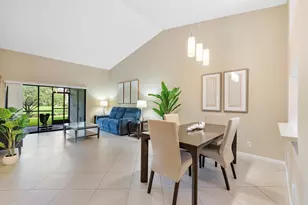 3356 Carambola Cir S, Coconut Creek, FL 33066 - Photo 6
