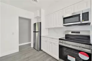 2864 NE 32nd St, Fort Lauderdale, FL 33306 - Photo 8