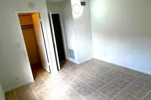 1020 Crystal Lake Dr, Deerfield Beach, FL 33064 - Photo 8