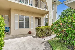 13721 Flora Pl, Delray Beach, FL 33484 - Photo 2