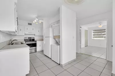 13721 Flora Place #D, Delray Beach, FL 33484 - Photo 4