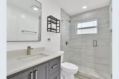 222 NE 9th Avenue, Deerfield Beach, FL 33441 - Photo 38