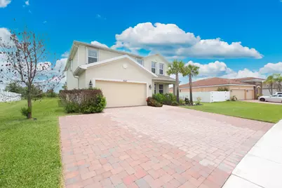 7647 NW Old Grove Lane, Port Saint Lucie, FL 34987 - Photo 4