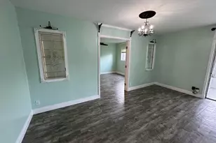 721 Lori Dr, Palm Springs, FL 33461 - Photo 10