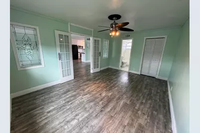 721 Lori Drive #206, Palm Springs, FL 33461 - Photo 12