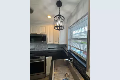 721 Lori Drive #206, Palm Springs, FL 33461 - Photo 4