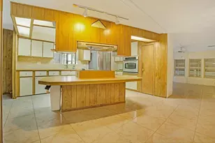 109 NW 51st St, Deerfield Beach, FL 33064 - Photo 6