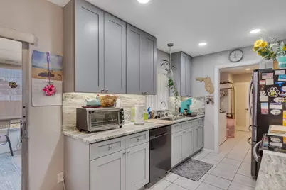 1686 SE Biddle Lane, Port Saint Lucie, FL 34983 - Photo 8