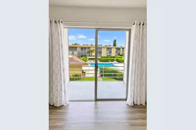 500 Village Green Circle W #310, Palm Springs, FL 33461 - Photo 10