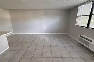 2501 Riverside Dr, Coral Springs, FL 33065 - Photo 2