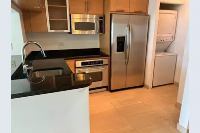 31 SE 5th Street #1206, Miami, FL 33131 - Photo 4
