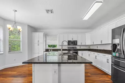 6328 Stonehurst Circle, Lake Worth, FL 33467 - Photo 14