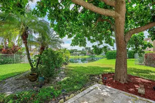 6328 Stonehurst Cir, Lake Worth, FL 33467 - Photo 34