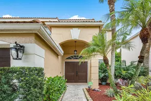 6328 Stonehurst Cir, Lake Worth, FL 33467 - Photo 4