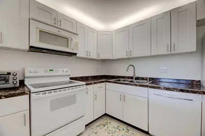 7081 Environ Boulevard #343, Lauderhill, FL 33319 - Photo 2