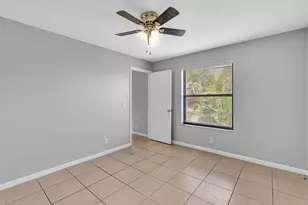 21904 Lake Forest Cir, Boca Raton, FL 33433 - Photo 16