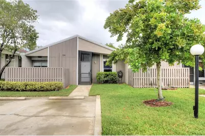 514 Woodgate Circle #C, Sunrise, FL 33326 - Photo 2
