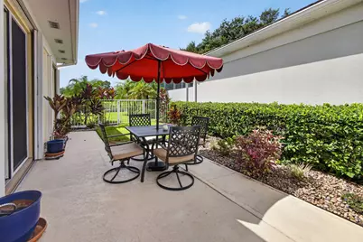 8390 E Garden Oaks Circle, Palm Beach Gardens, FL 33410 - Photo 8