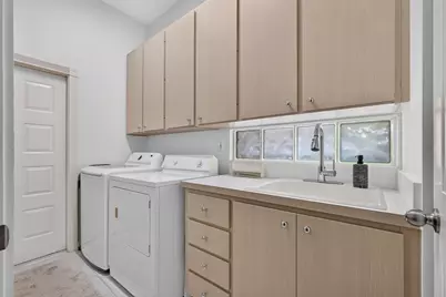 8390 E Garden Oaks Circle, Palm Beach Gardens, FL 33410 - Photo 14