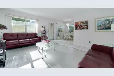 173 Valencia H, Delray Beach, FL 33446 - Photo 2