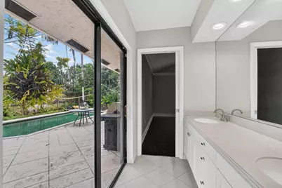 7666 Sierra Terrace W, Boca Raton, FL 33433 - Photo 34