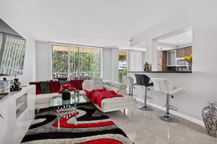 290 174th St, Sunny Isles Beach, FL 33160 - Photo 4