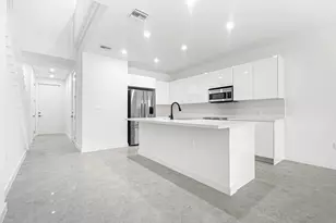 702 Cypress Grove Dr, Pompano Beach, FL 33069 - Photo 12