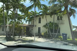 2390 NE 199th St, Aventura, FL 33180 - Photo 10