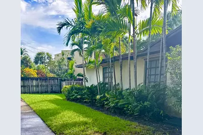 2390 NE 199th Street, Aventura, FL 33180 - Photo 12