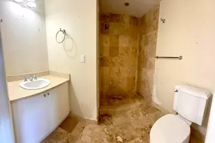 2390 NE 199th St, Aventura, FL 33180 - Photo 26