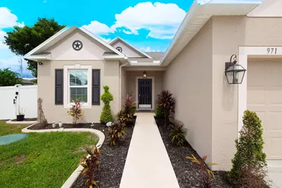 971 SW Jasper Avenue, Port Saint Lucie, FL 34953 - Photo 6