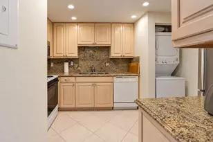 1800 S Ocean Blvd, Pompano Beach, FL 33062 - Photo 14