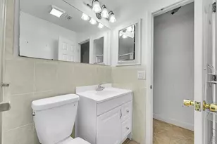 7255 NW 8th Ct, Margate, FL 33063 - Photo 14