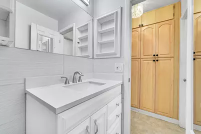 7255 NW 8th Court, Margate, FL 33063 - Photo 10