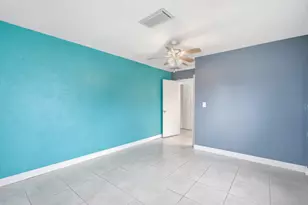 19074 SE Fearnley Dr, Jupiter, FL 33469 - Photo 16