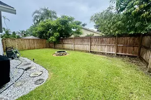 8715 Sol Terrace, West Palm Beach, FL 33403 - Photo 18