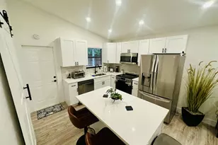 8715 Sol Terrace, West Palm Beach, FL 33403 - Photo 6